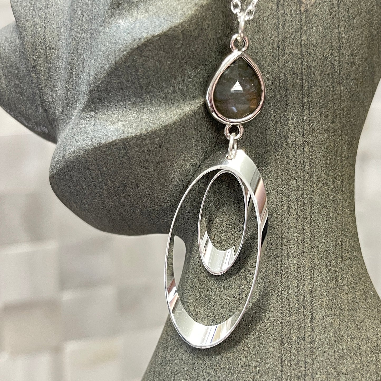 Labyrinth Labradorite Necklace