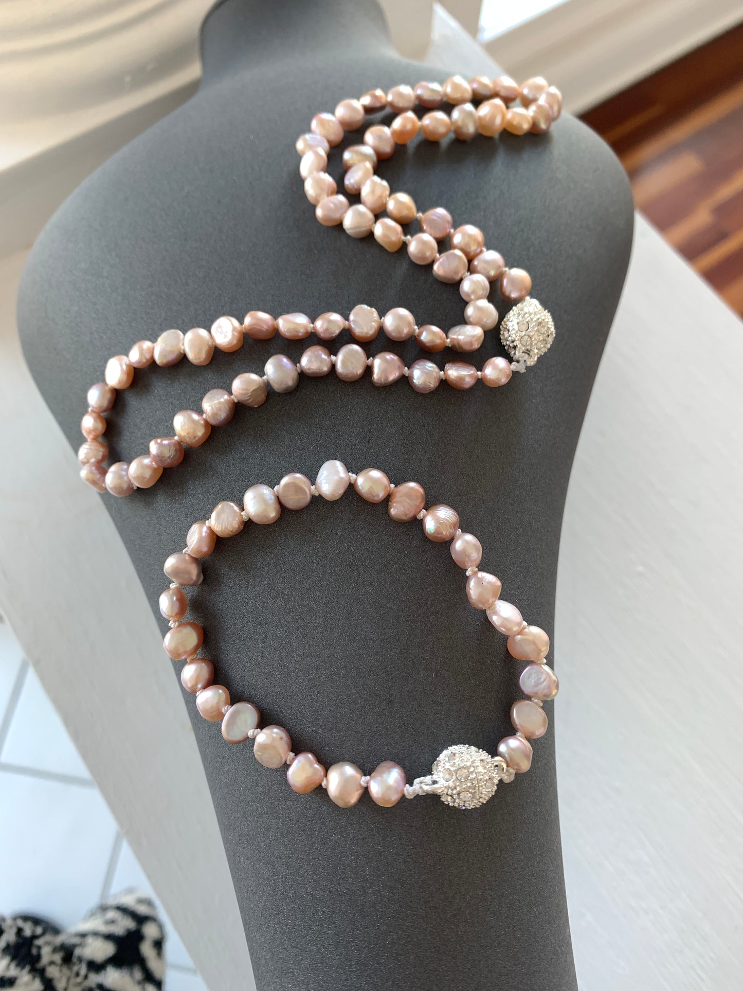 Spark Pearl Necklace