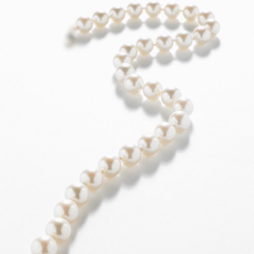 Spark Pearl Necklace