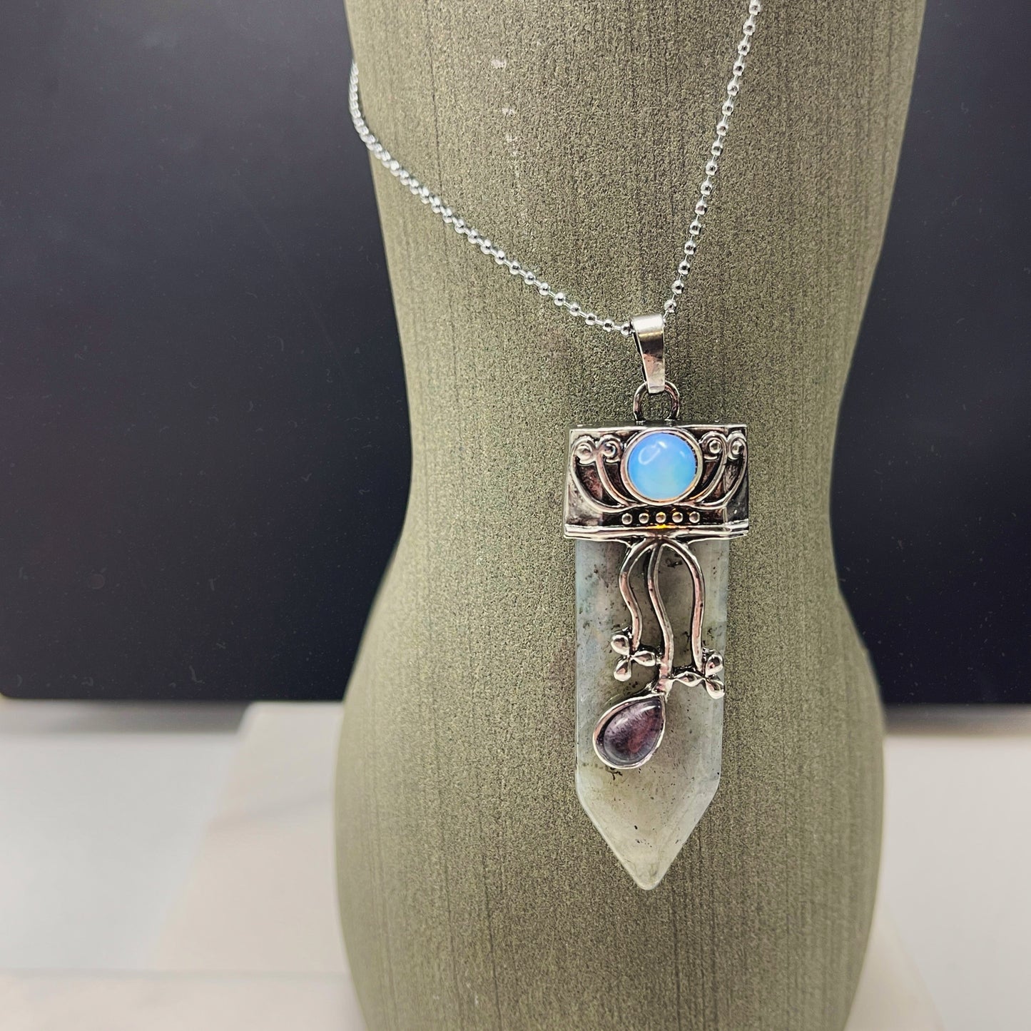 Faerie Gemstone necklace